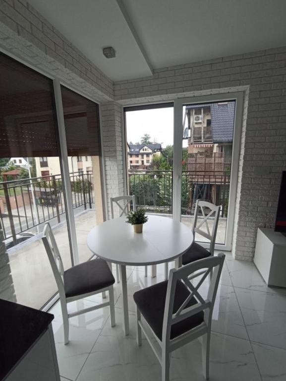 Apartament Brzeg Εξωτερικό φωτογραφία